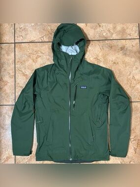 Patagonia Granite Crest Rain Shell Jacket NWT